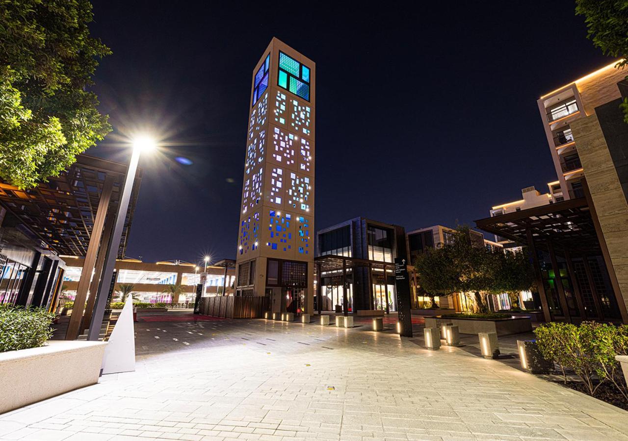 Luxe Diamond With Private Garden Apartment Dubai