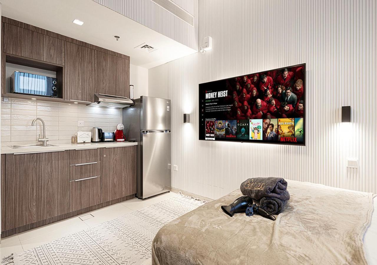 Luxe Diamond With Private Garden Apartment Dubai